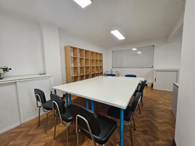 Oficina, Centro Areal, Vigo