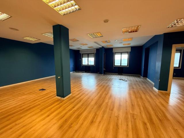 Oficina, Centro Areal, Vigo