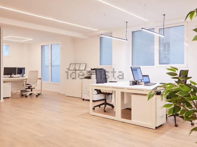 Oficina, Centro Areal, Vigo