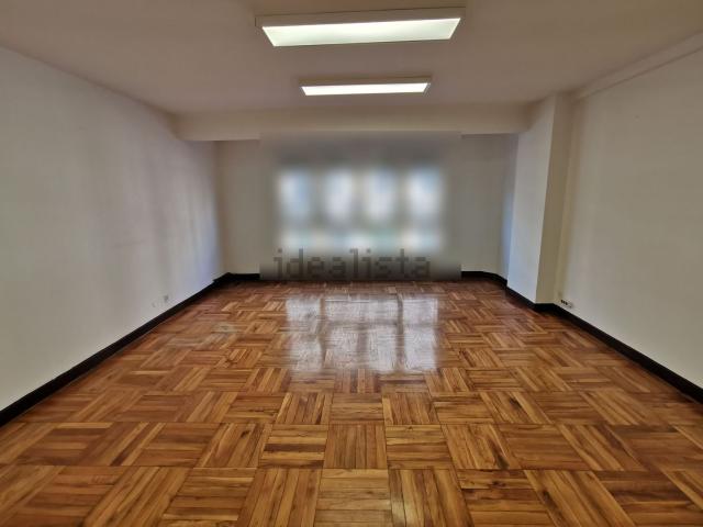 Oficina, Centro Areal, Vigo