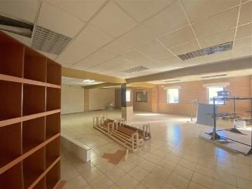 OFICINA Centro de Los Andes | 3 Espacios por CLF 123.00 en Los Andes