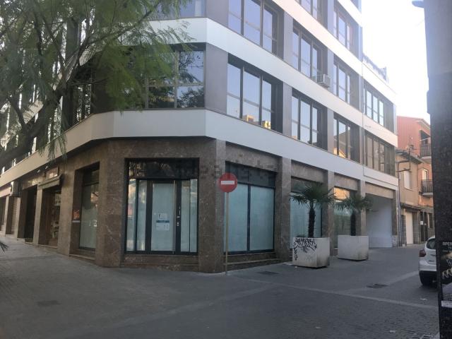 Oficina, Cerdanyola del Vallès