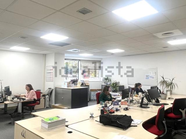 Oficina, Cornellà de Llobregat