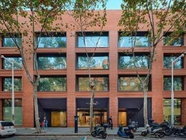 Oficina de alto standing de 1152 mq en alquiler Barcelona, España