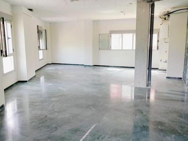 Oficina de alto standing de 385 mq en alquiler Córdoba, Andalucía