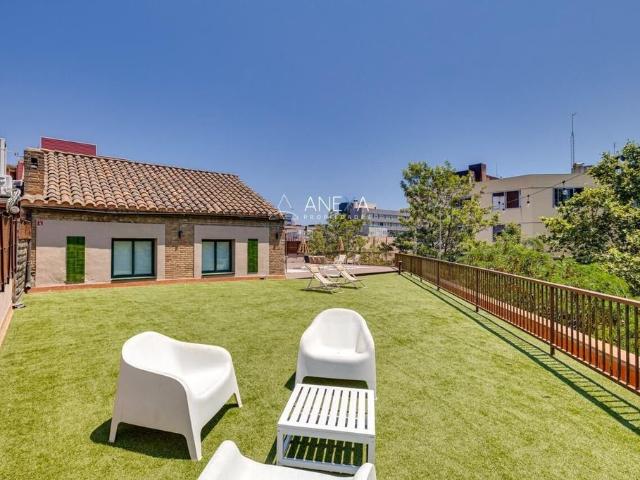 Oficina de alto standing de 5627 mq en alquiler Barcelona, España