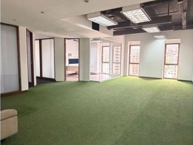 Exclusiva oficina en alquiler Nueva Caracas, Venezuela