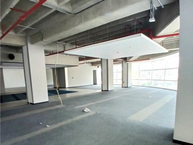 Oficina de alto standing en alquiler Nueva Caracas, Venezuela