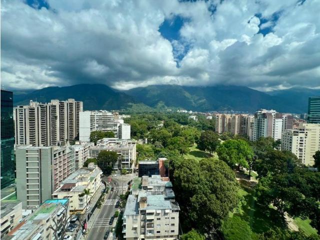 Oficina de lujo en venta Nueva Caracas, Distrito Capital