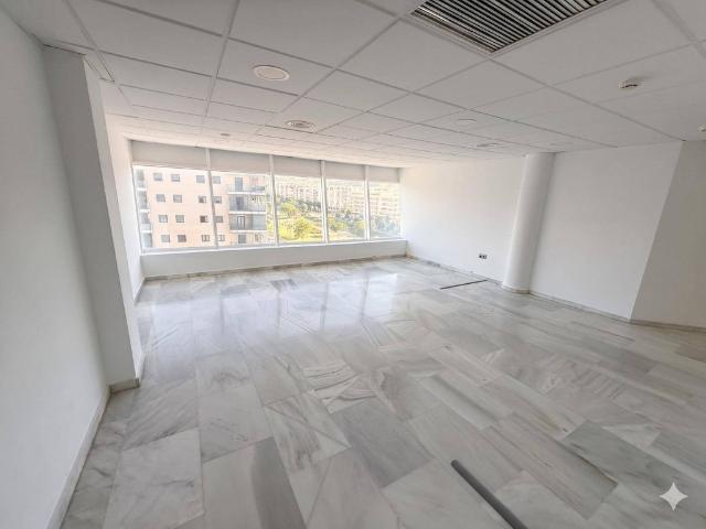 Oficina de lujo de 150 mq en alquiler Málaga, España