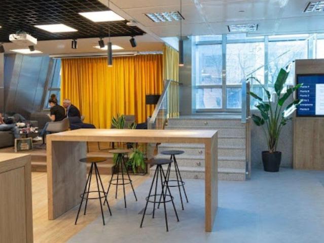 Oficina de lujo de 199 mq en alquiler Madrid, España