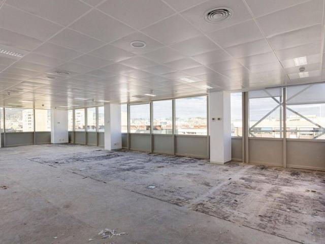 Oficina de lujo de 275 mq en alquiler Barcelona, España