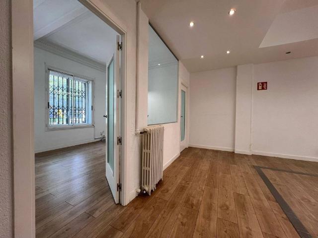 Oficina de lujo de 284 mq en alquiler Zaragoza, Aragón