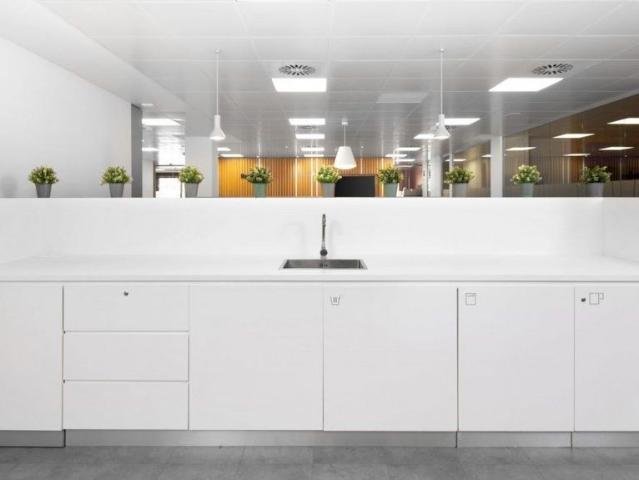 Oficina de lujo de 299 mq en alquiler Madrid, España