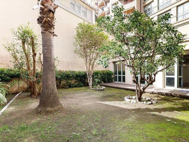Oficina de lujo de 438 mq en alquiler Barcelona, España