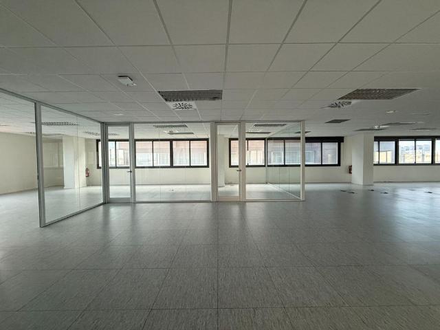Oficina de lujo de 600 mq en alquiler Hospitalet de Llobregat, Cataluña