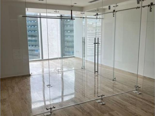 Oficina de lujo en alquiler Nueva Caracas, Venezuela