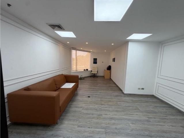 Oficina de lujo en alquiler Nueva Caracas, Distrito Capital