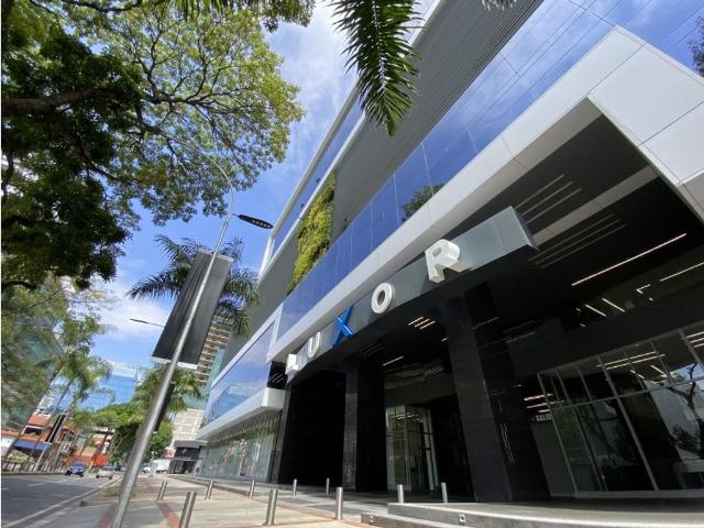 Oficina de lujo en venta Nueva Caracas, Venezuela