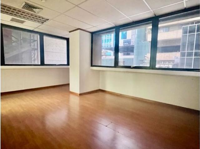 Oficina de lujo en venta Nueva Caracas, Venezuela