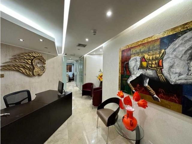 Oficina de lujo en venta Nueva Caracas, Distrito Capital