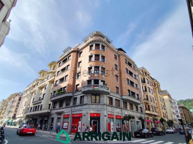 Oficina, Donostia San Sebastián
