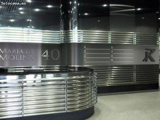 Oficina exclusivo de oficinas muy representativo con fácil acceso al Aeropuerto