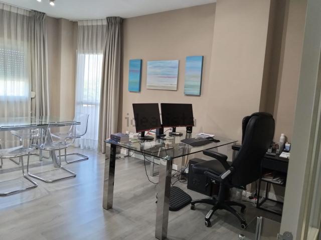 Oficina, El Consul El Romeral, Málaga