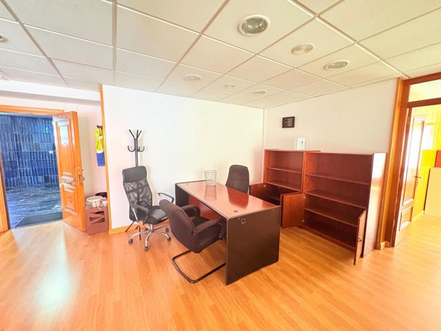 OFICINA EN AVD. ESPAÑA