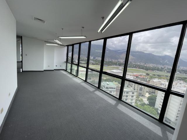 OFICINA EN ALQUILER | CENTRO EMPRESARIAL EUROBUILDING