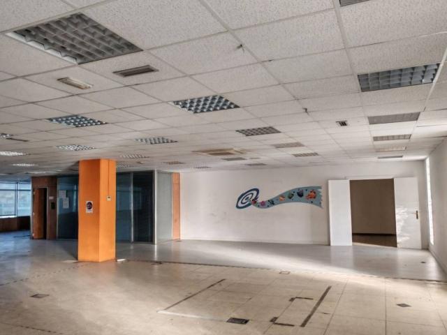 OFICINA EN ALQUILER DE 450 m² JUNTO A BILBAONDO – IMAGEN CORPORATIVA Y EXCELENTE UBICACIÓN