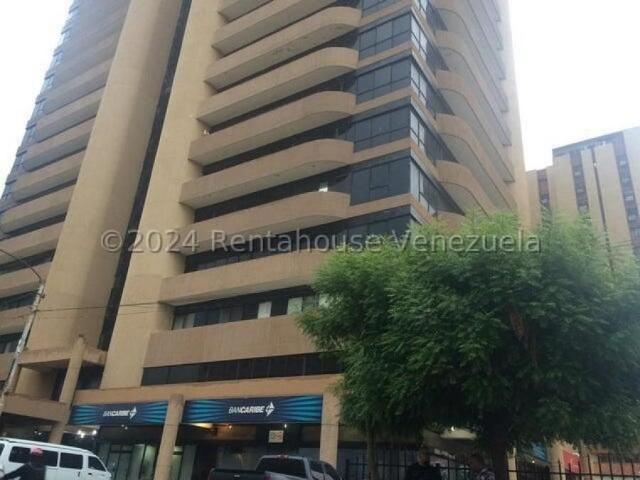 Oficina en Alquiler en Maracaibo Zulia 83 m2