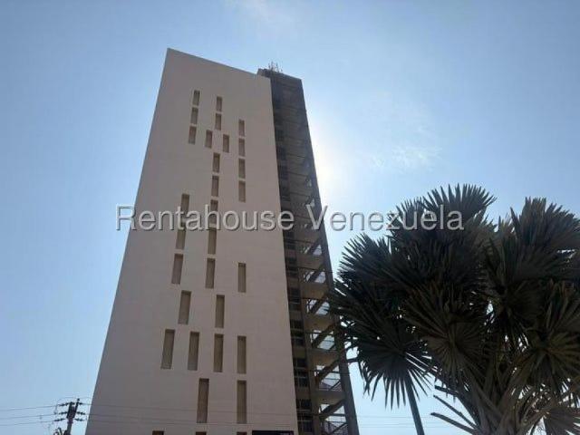 Oficina en Alquiler en Maracaibo Zulia 266 m2