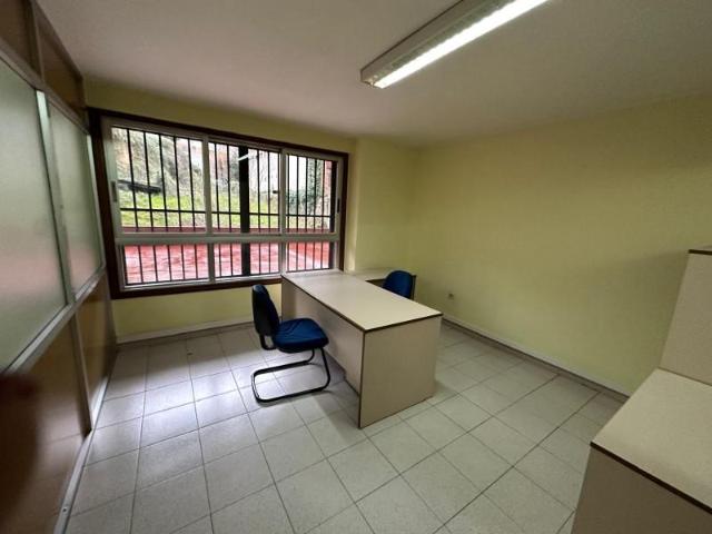 Oficina en alquiler en Ourense, Centro