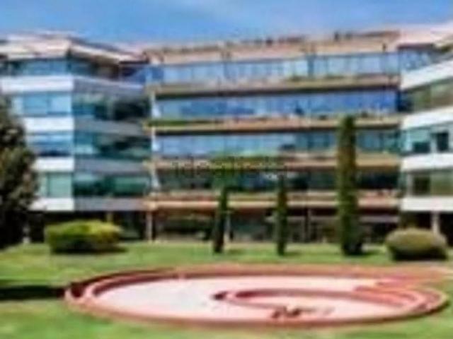 Oficina en alquiler en avenida Alcalde Barnils, Sant Cugat del Vallès, de 200 m² por 11.362