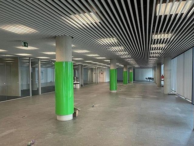 Oficina en alquiler en avenida D'europa, Hospitalet de Llobregat, L´, de 1.030 m² por 13.000