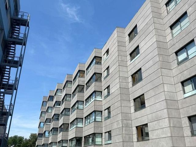 Oficina en alquiler en avenida De Cerdanyola, Sant Cugat del Vallès, de 76 m² por 722
