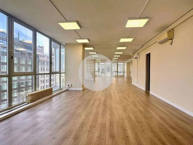 Oficina en alquiler en avenida De Francesc Cambó, Barcelona, de 100 m² por 1.100