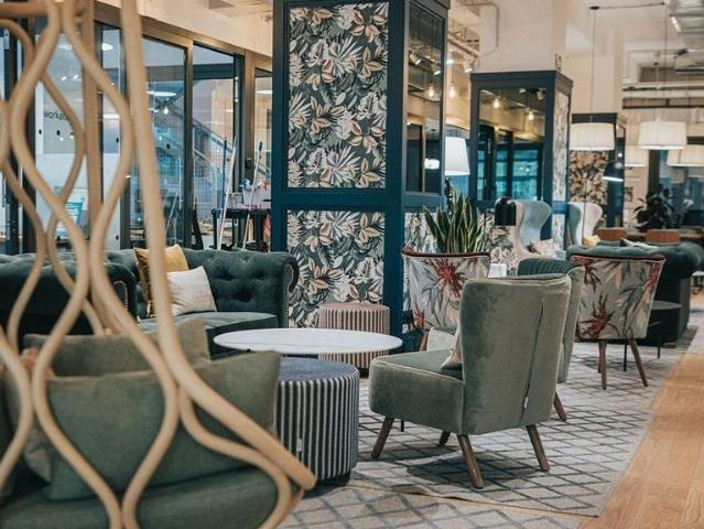 Oficina en alquiler en avenida De la Catedral, Barcelona, de 53 m² por 9.775
