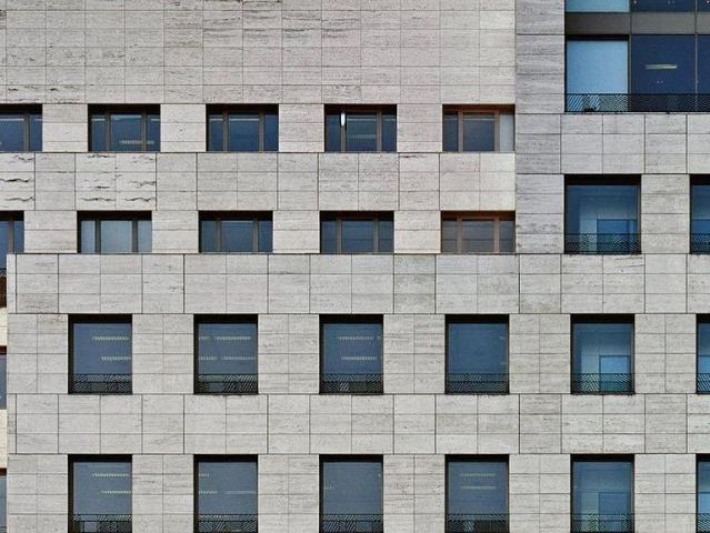 Oficina en alquiler en avenida Diagonal, Barcelona, de 120 m² por 16.373