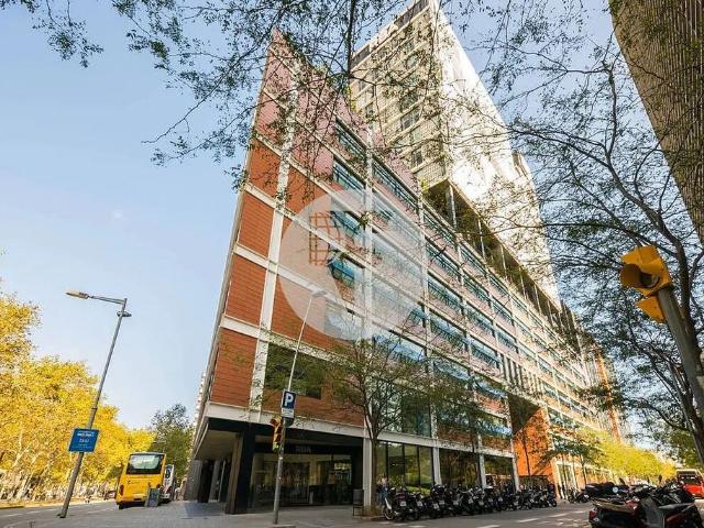 Oficina en alquiler en avenida Diagonal, Barcelona, de 1.016 m² por 26.422