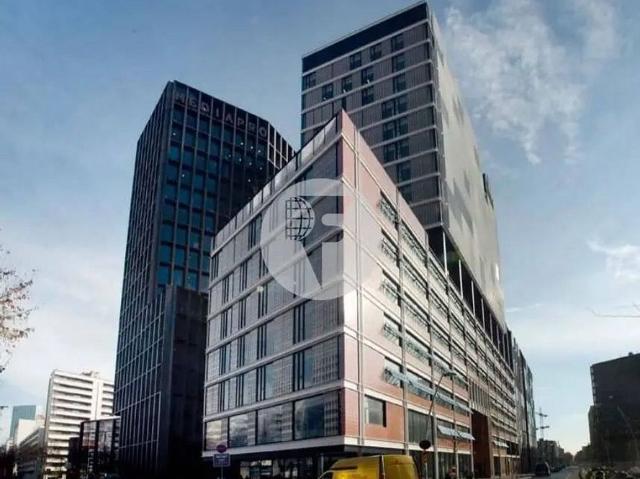 Oficina en alquiler en avenida Diagonal, Barcelona, de 1.630 m² por 35.860
