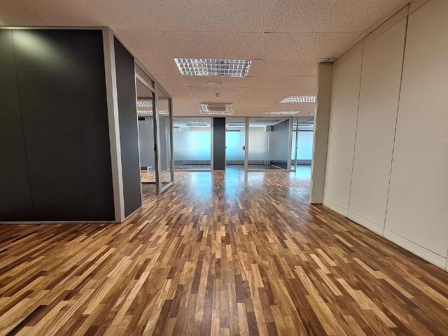 Oficina en alquiler en avenida Diagonal, Barcelona, de 299 m² por 5.900