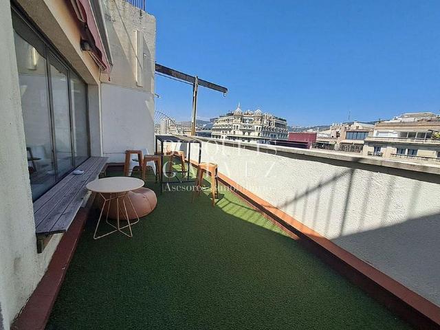 Oficina en alquiler en avenida Diagonal, Barcelona, de 230 m² por 4.830