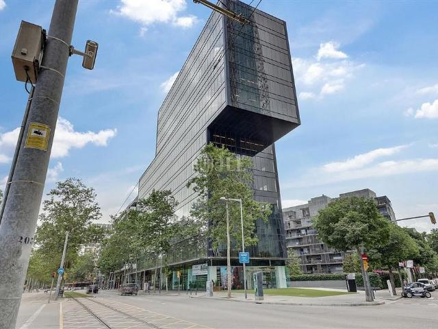 Oficina en alquiler en avenida Diagonal, Barcelona, de 2.096 m² por 35.003