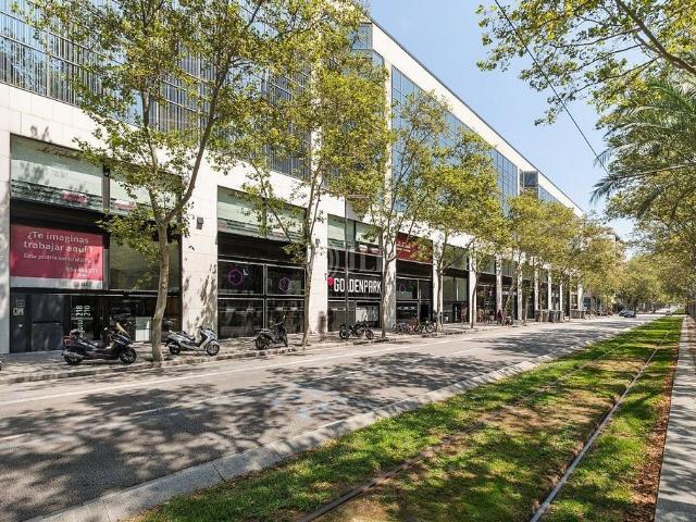 Oficina en alquiler en avenida Diagonal, Barcelona, de 468 m² por 11.233