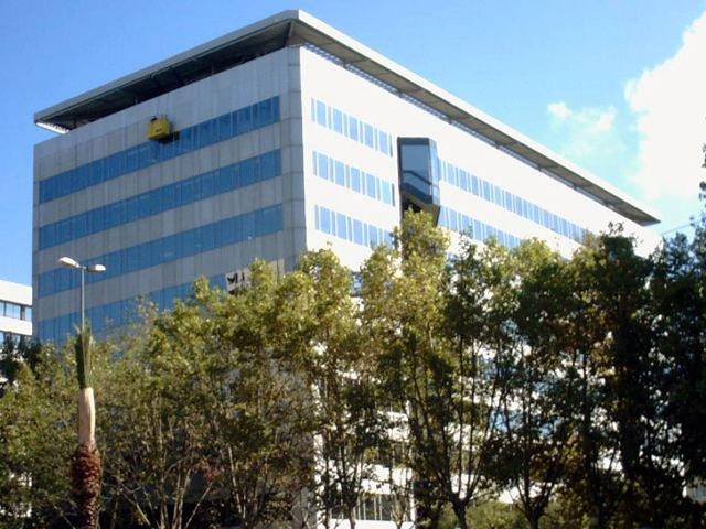 Oficina en alquiler en avenida Diagonal, Barcelona, de 832 m² por 23.294