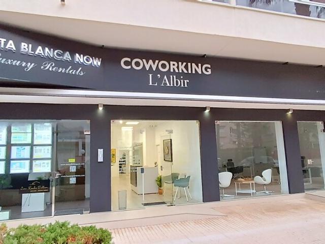 Oficina en Alquiler en Albir Alicante