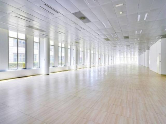 Oficina en Alquiler en Almeda El Corte Inglés