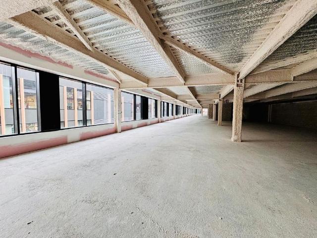 Oficina en alquiler en Andorra la Vella, de 850 m² por 15.000